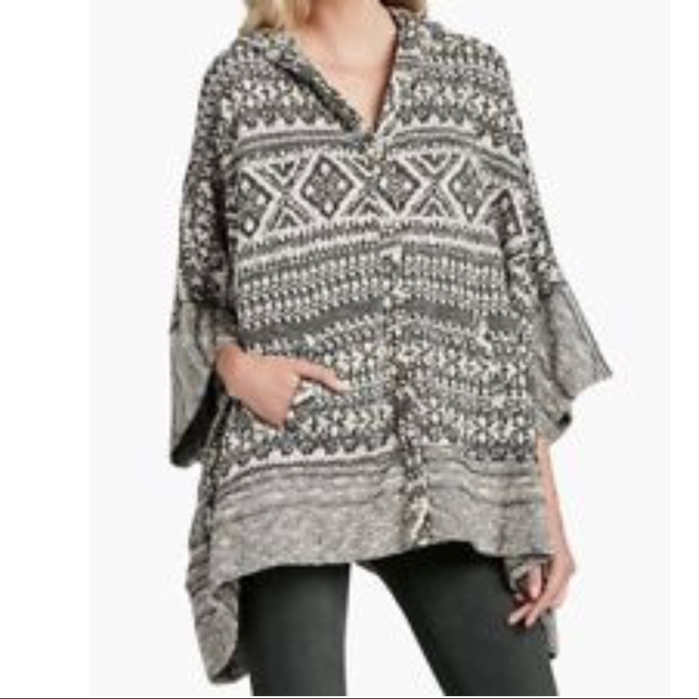 Lucky Brand Hooded Poncho Sweater OSFM